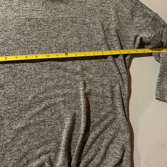 Chance or Fate Top with 3/4 in sleeves - Picture 7 of 10